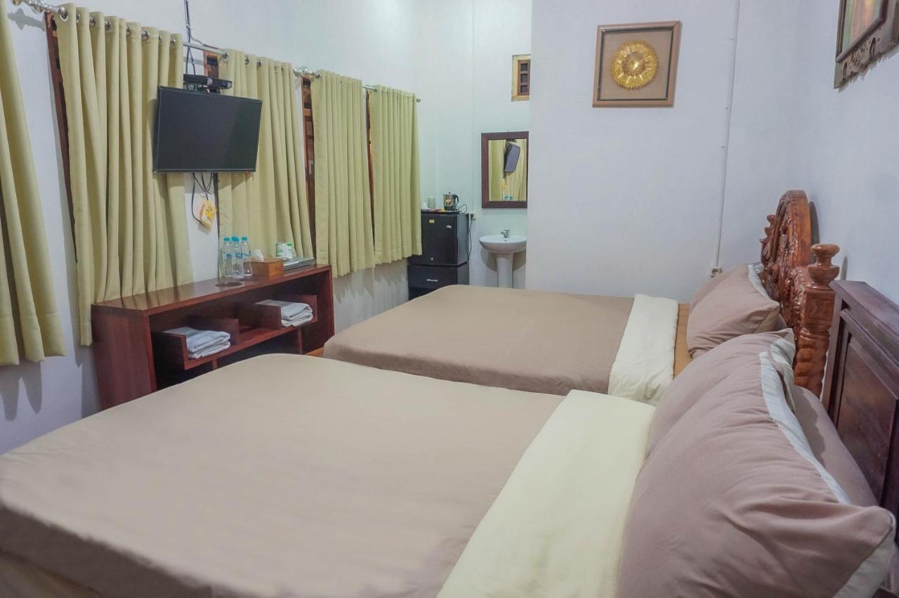 Wisma Pulau Merah Pasanggaran Экстерьер фото