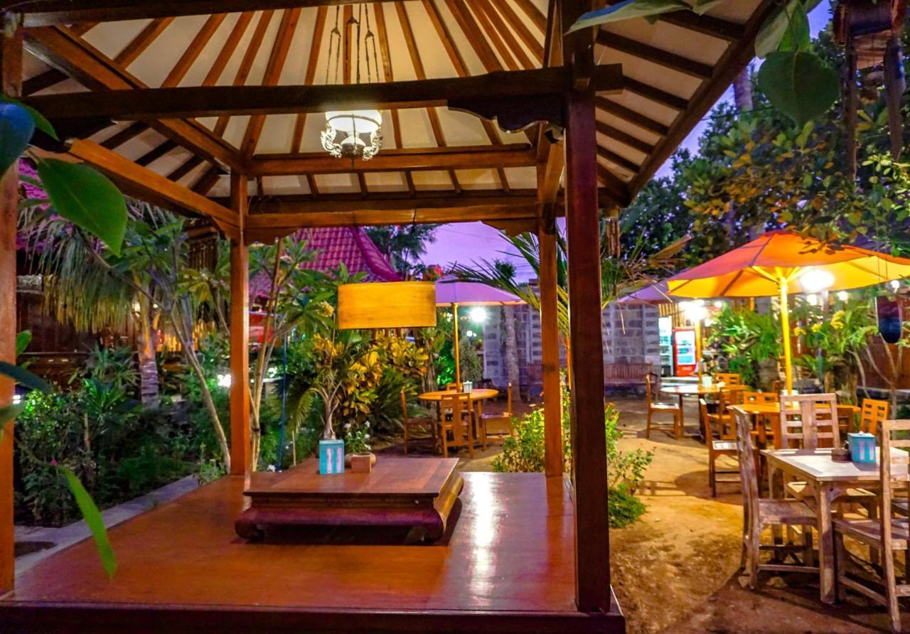 Wisma Pulau Merah Pasanggaran Экстерьер фото